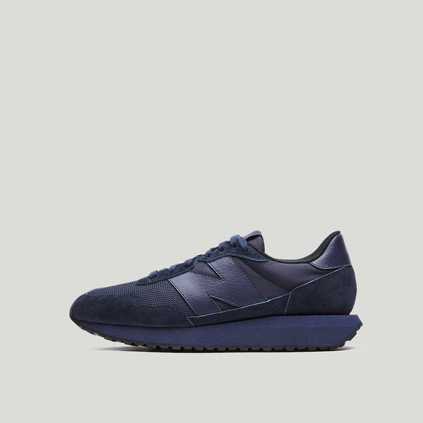 FIGS New Balance 327 Unisex Navy Ecitca