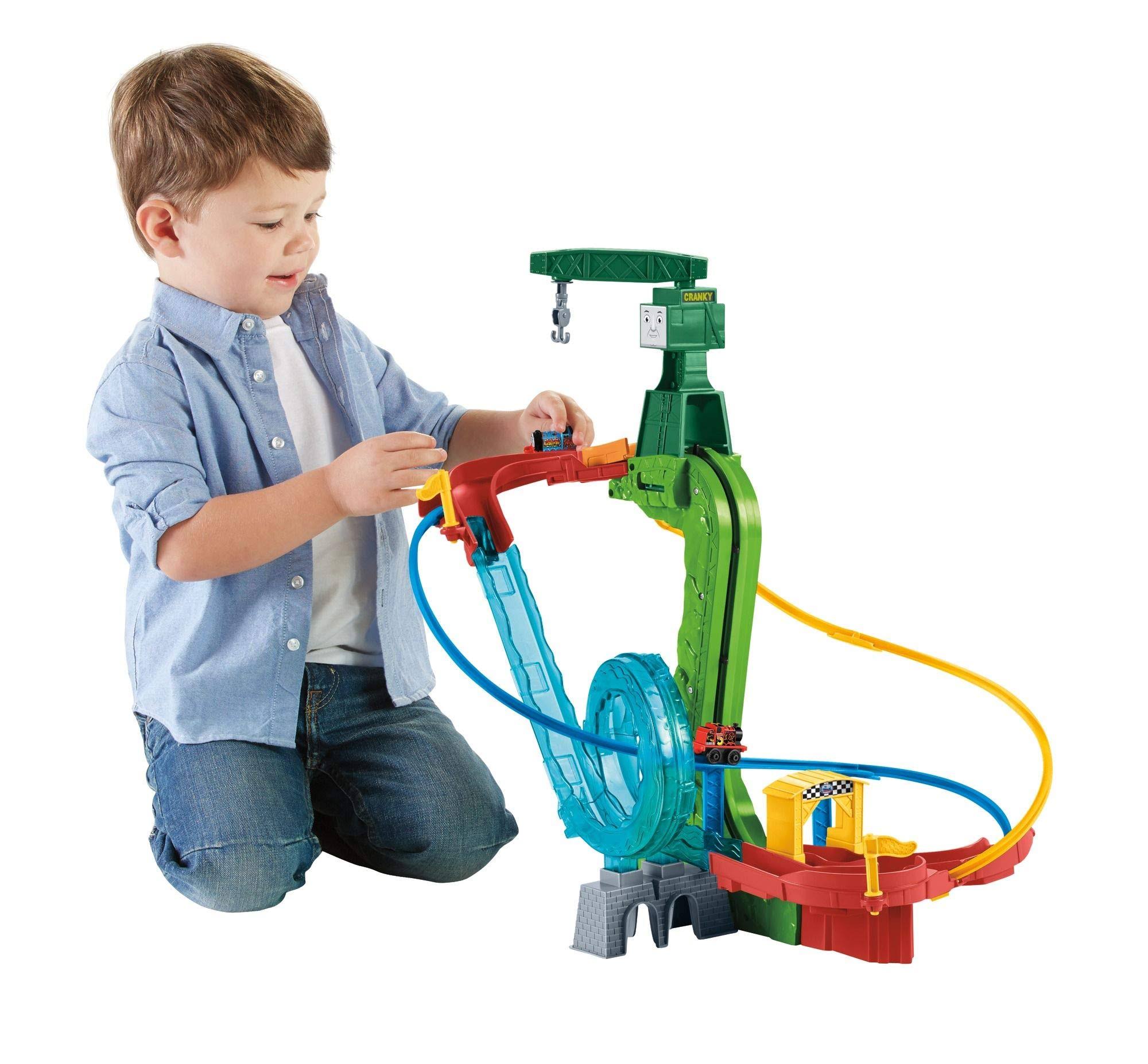 fisher price thomas & minis friends motorized raceway