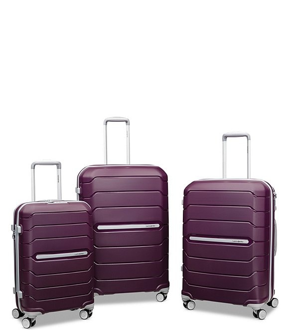 Freeform 21 Carry-On Spinner Suitcase