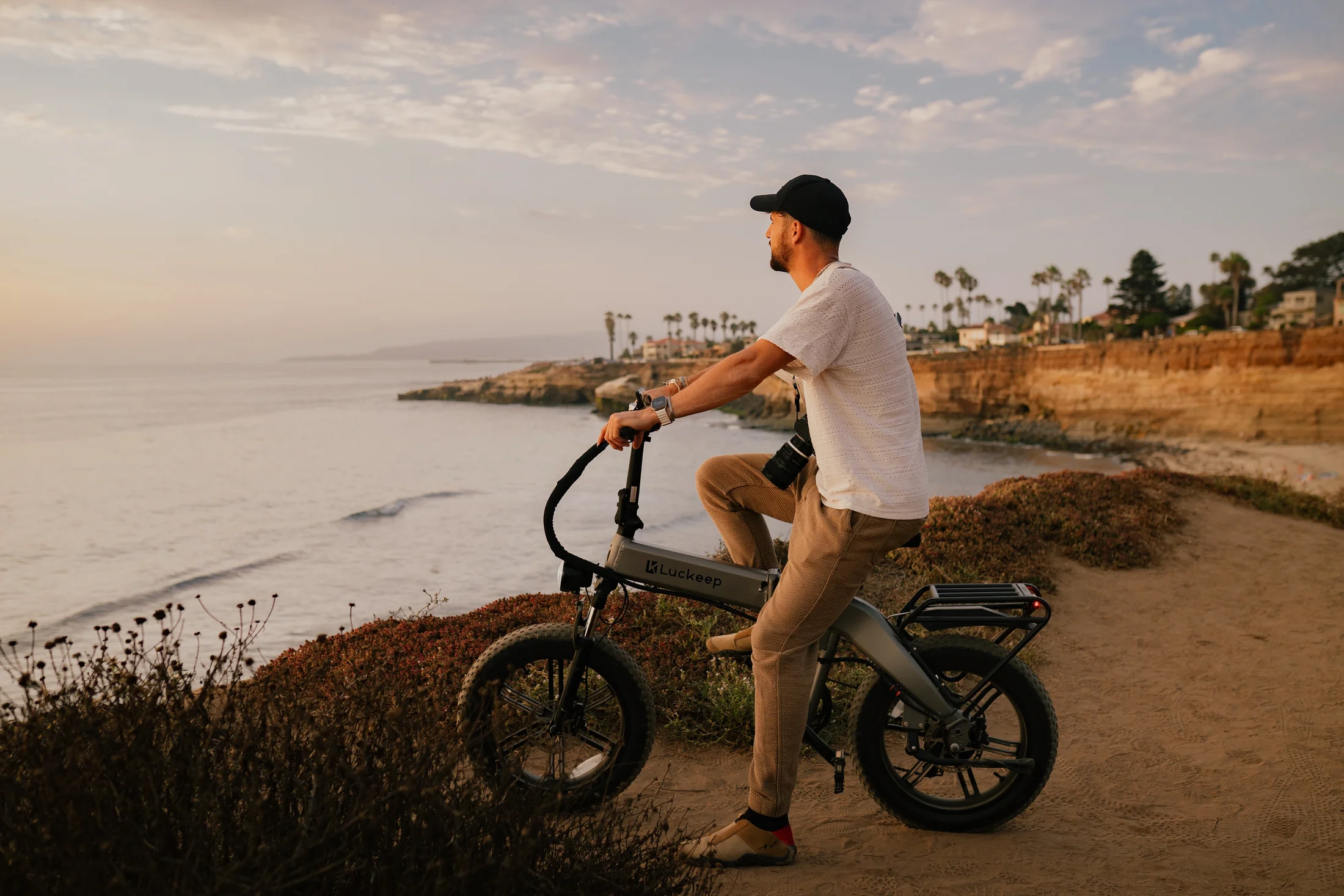 Luckeep X1 folding ebike A powerful folding ebike that can handle any terrain with ease