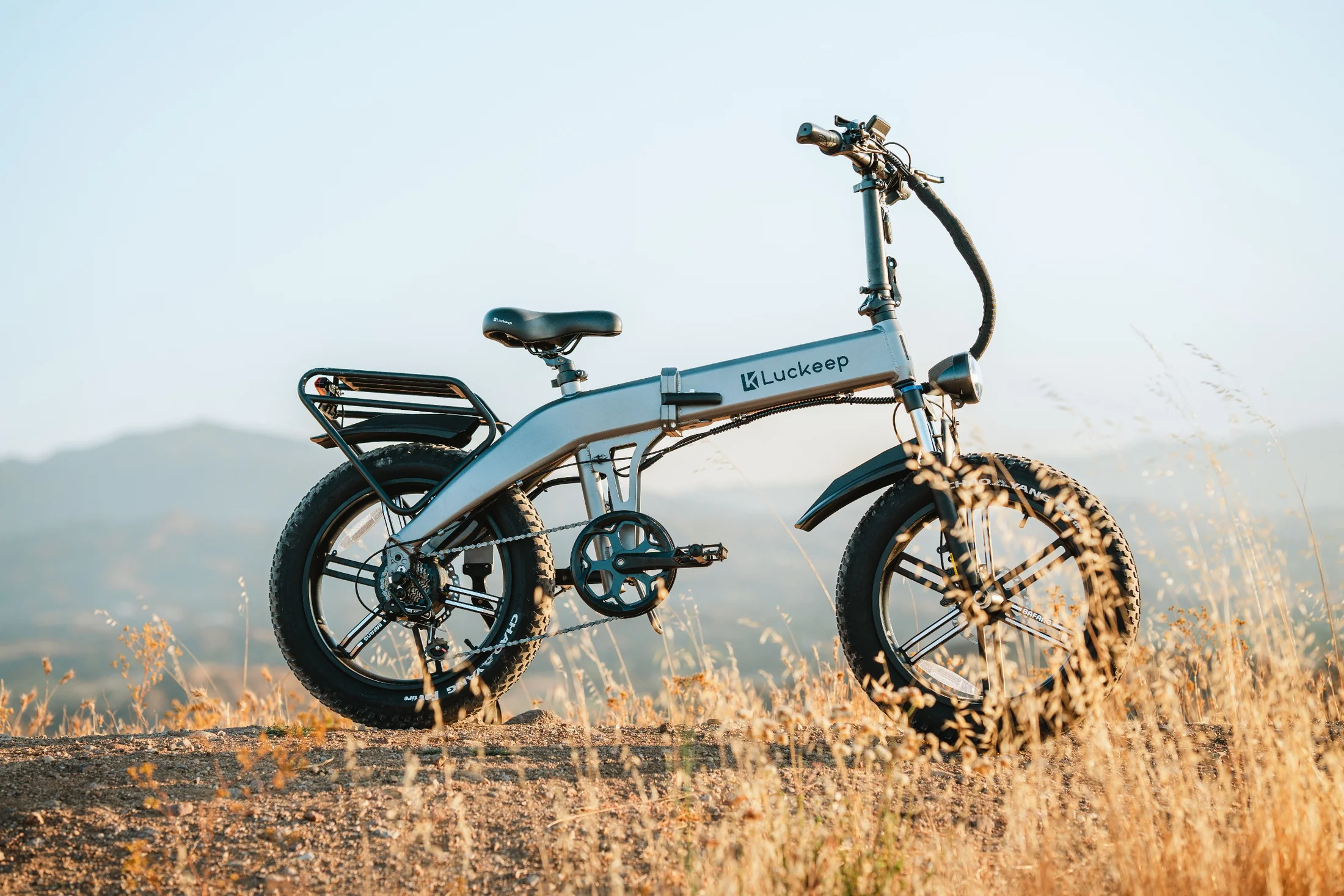 Luckeep X1 folding ebike A powerful folding ebike that can handle any terrain with ease