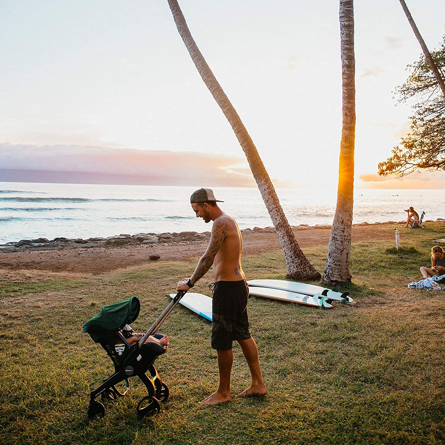 Infant Car Seat & Latch Base - Rear Facing, Car Seat to Stroller in Seconds - US Version, Nitro Black