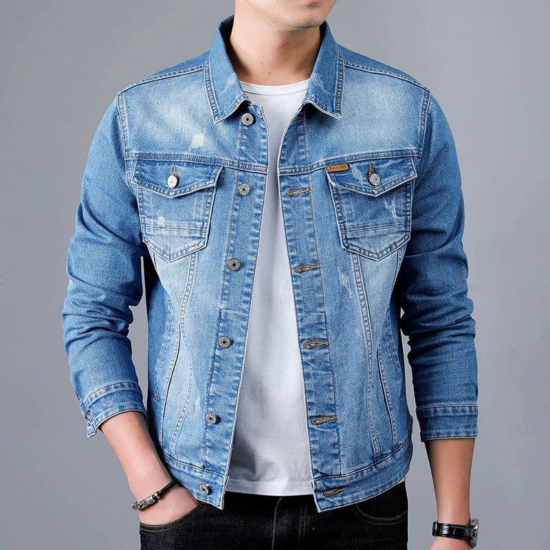 Short vintage denim jacket