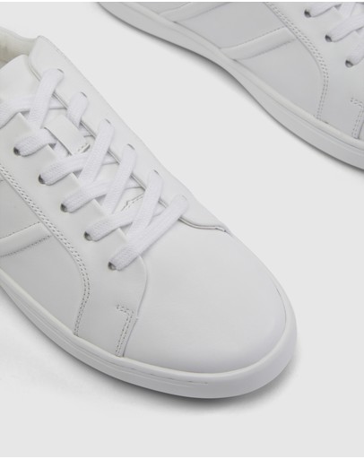 Witchery Marais Leather Sneaker