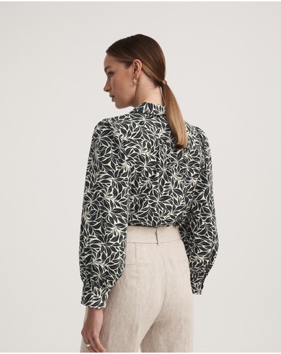 Witchery Textured Leaf Printed Blouse