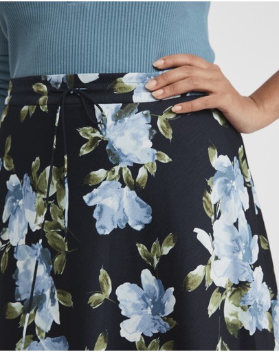 Witchery Soft Floral Slip Skirt