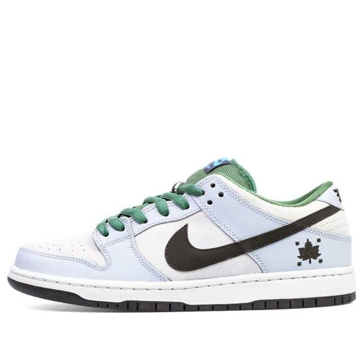 nike dunk low premium sb maple leaf