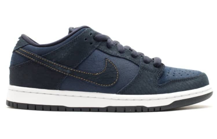 nike dunk low pro sb us passport