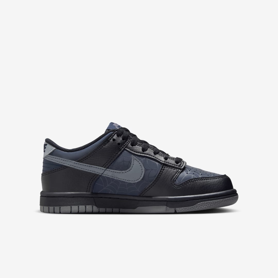 nike dunk low gs black symbiote