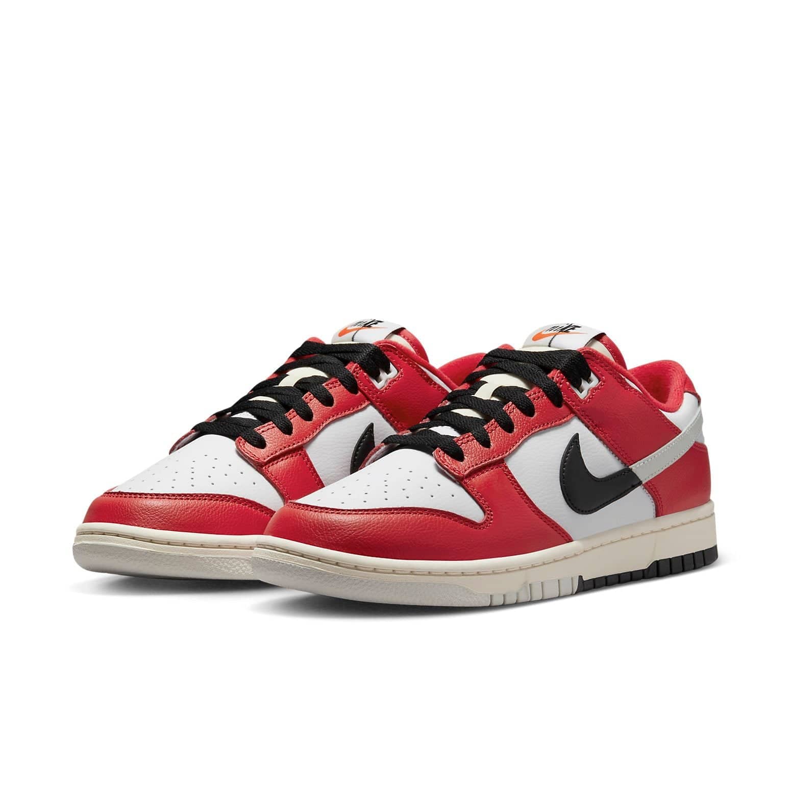 nike dunk low chicago split