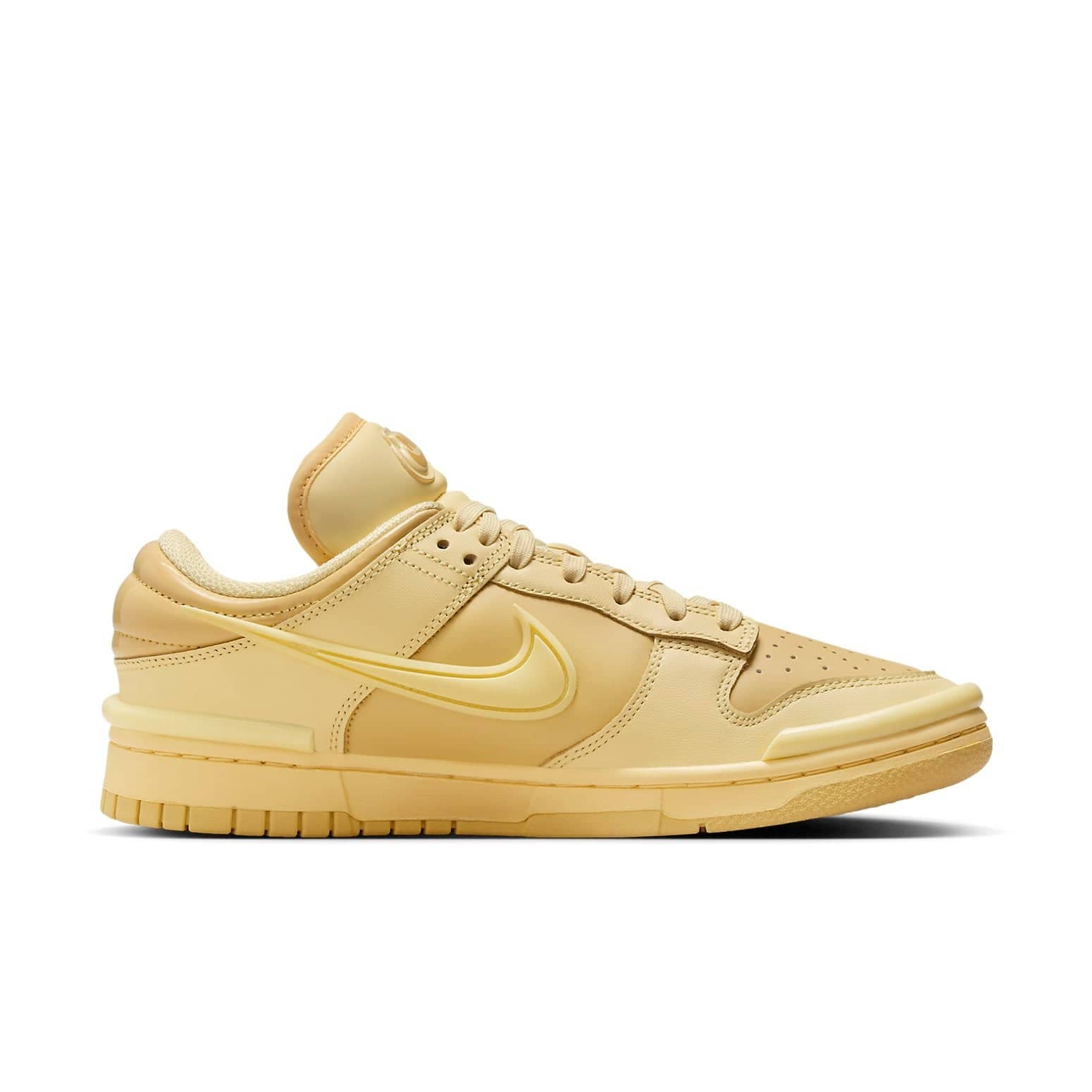 nike dunk low twist drips honey