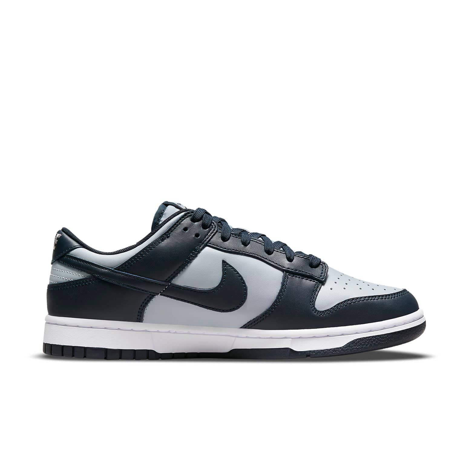 nike dunk low georgetown