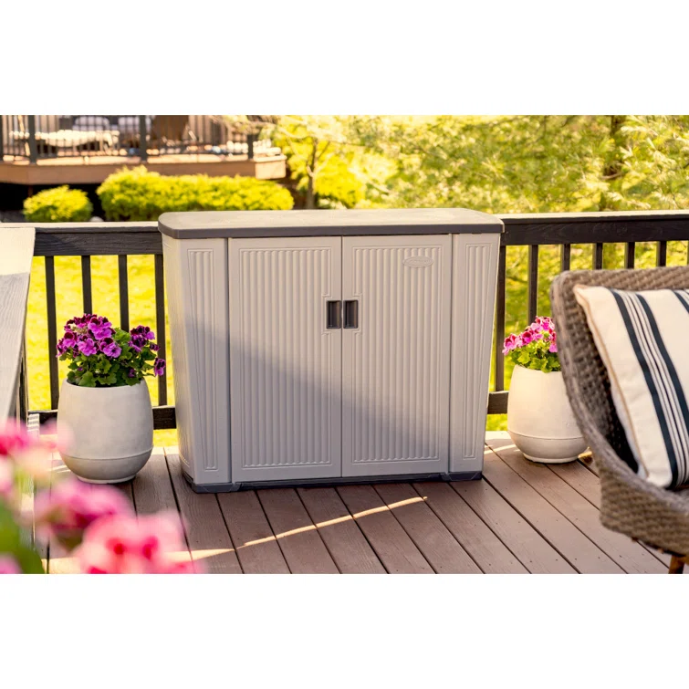 Suncast 130 Gallon Water Resistant Deck Box in Dove Gray