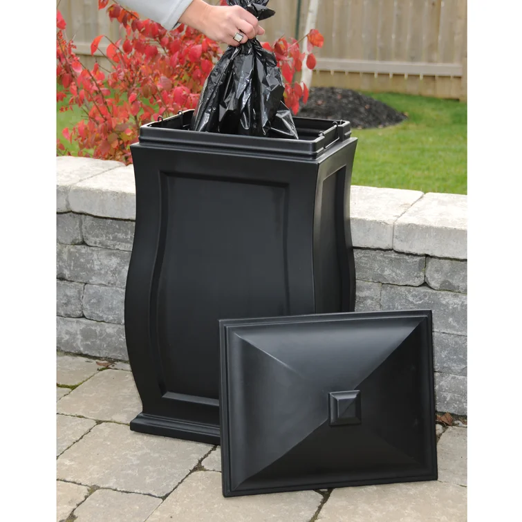 Ariani 22 Gallon Plastic Deck Box