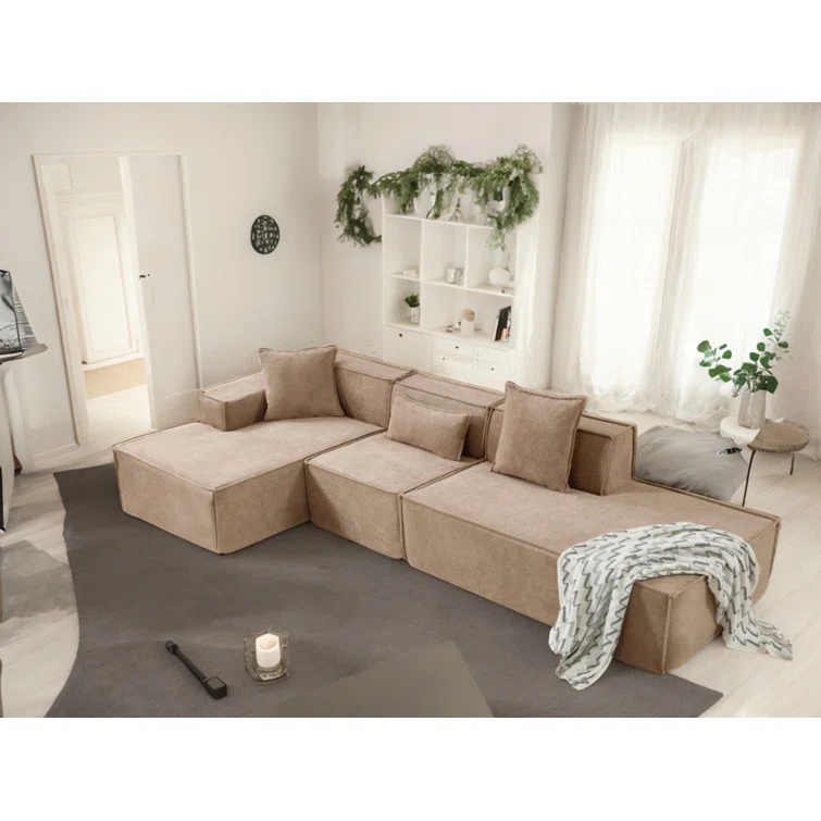 Rheece Upholstered Sectional