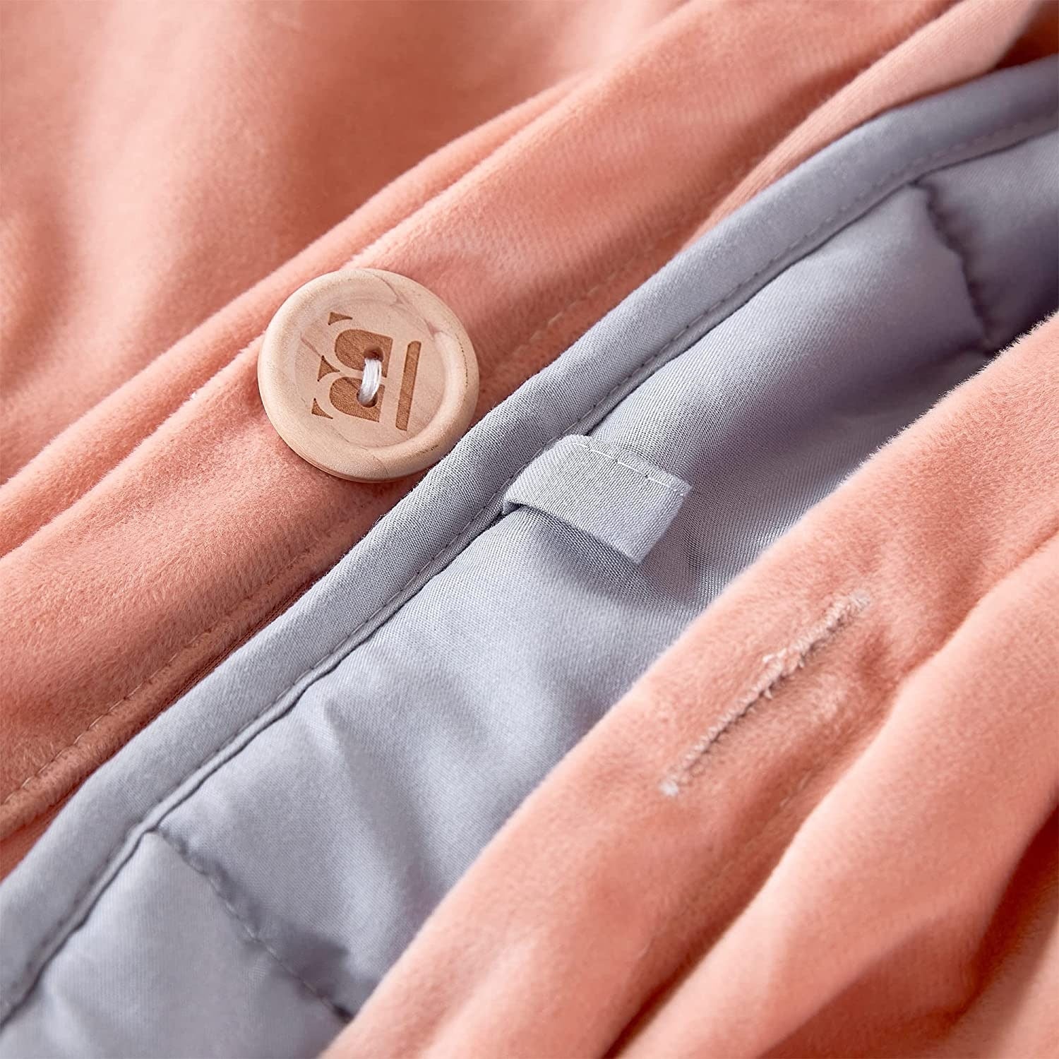 Chommie Weighted Coma Inducer? Comforter - Cuz I'm Cozy - Spanish Villa