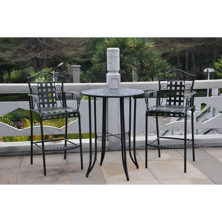 Nocona 2 - Person Round Outdoor Dining Set