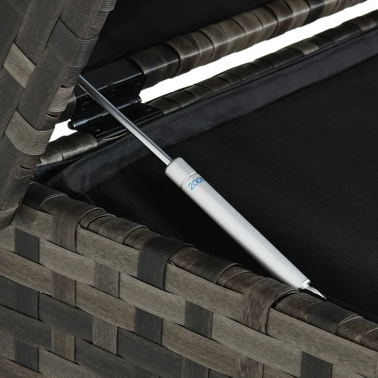 Balconera 230 Gallon Deck Box