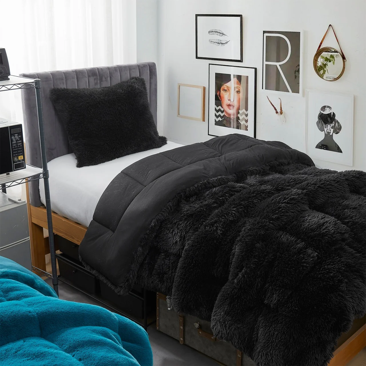 Alaskan Winters? - Coma Inducer? Oversized Comforter - Black
