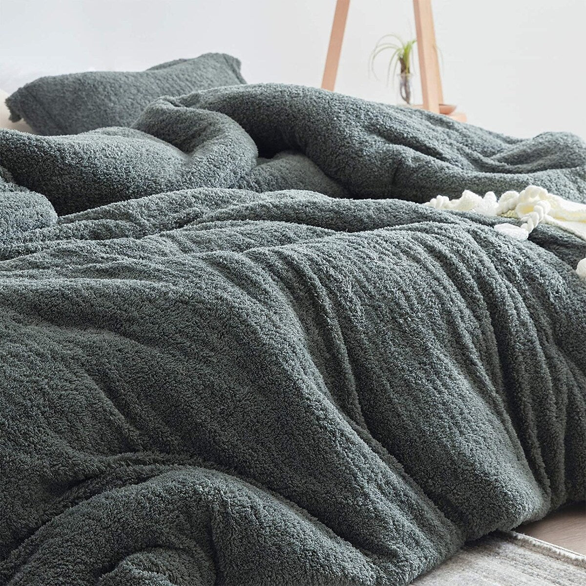 Sleepy Haven - Coma Inducer? Oversized Comforter Set - Agave Green