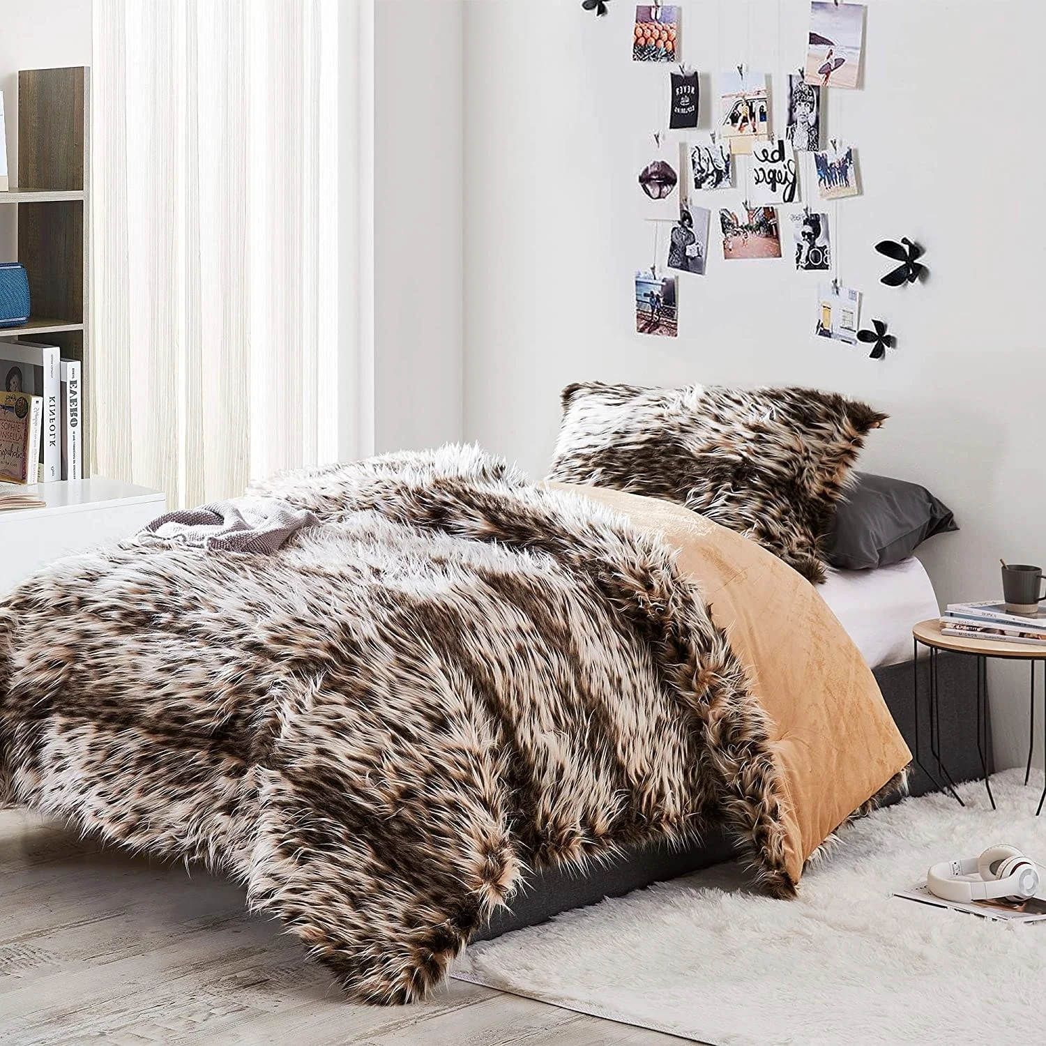 Chillin Cheetah - Coma Inducer? Oversized Comforter Set
