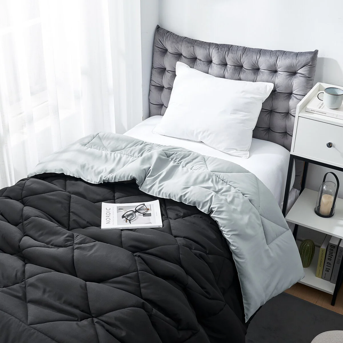 Black/Ultimate Gray Reversible Twin XL Comforter