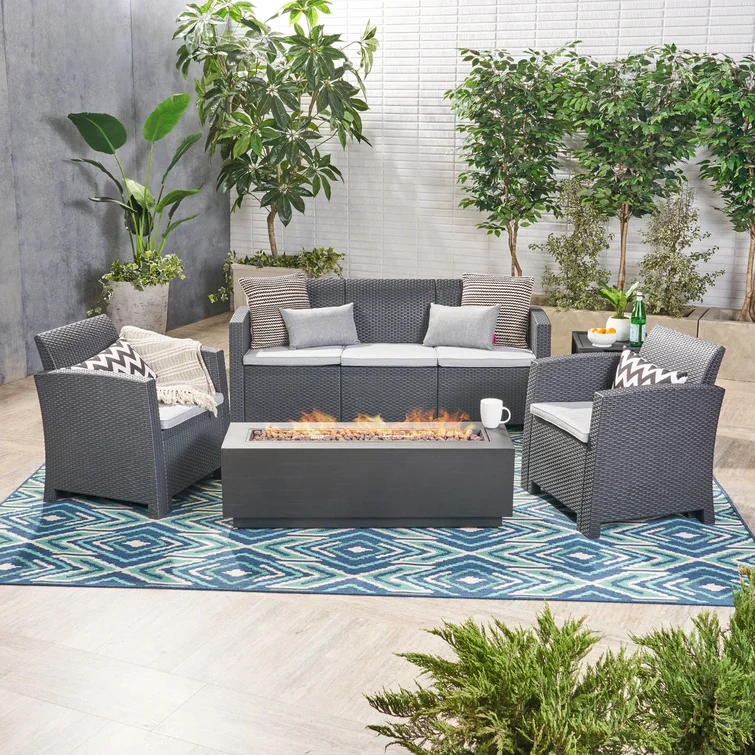 Aquisha 5 - Person Outdoor Seating Group with Cushions