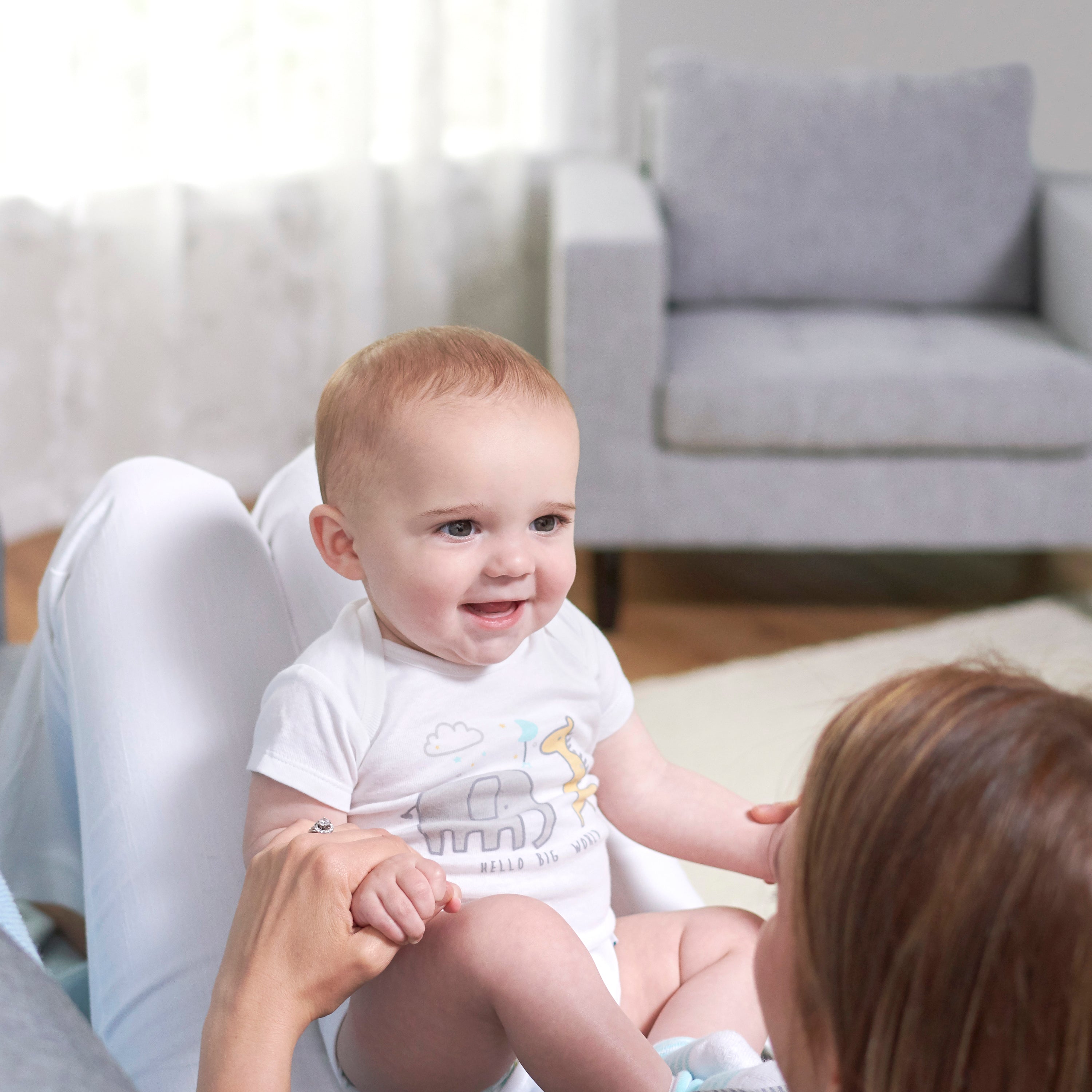 8-pack Baby Neutral Animals Short Sleeve Onesies® Bodysuits