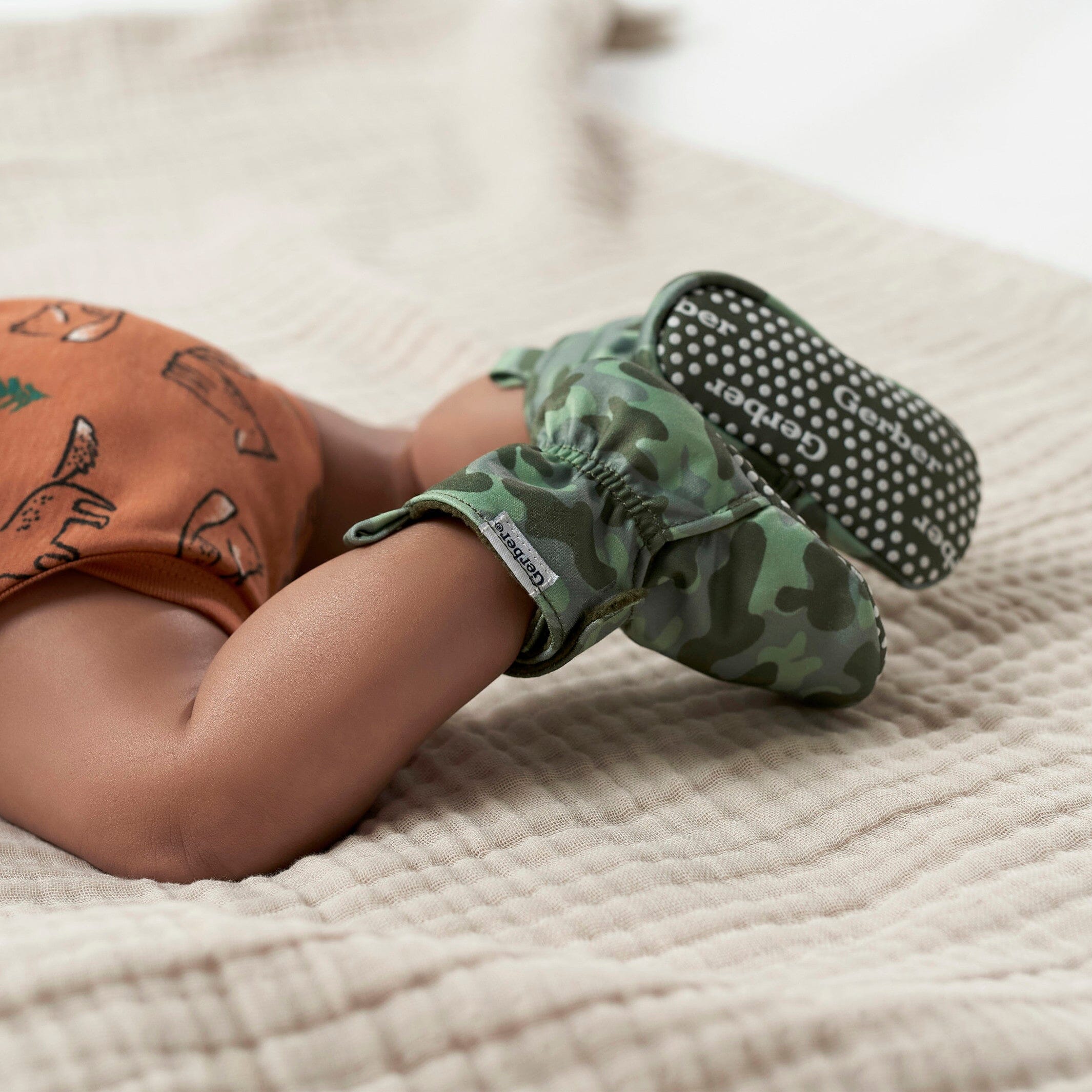 Baby Boys Green Camo Soft Booties