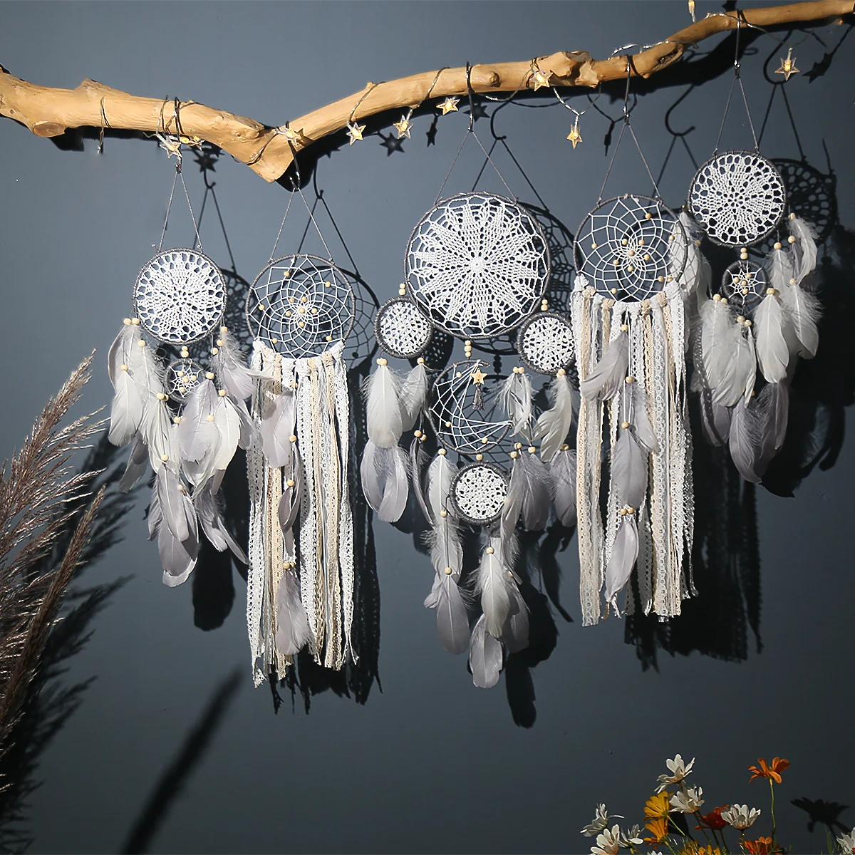 🌟2026 New Arrivals Promotion-49% OFF🎁Dreamcatcher moon and stars hanging over the bed