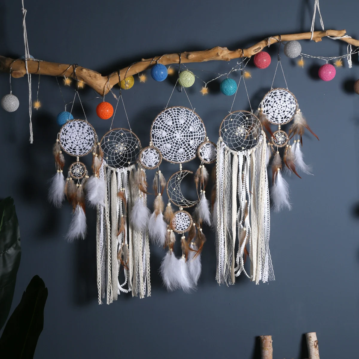 🌟2026 New Arrivals Promotion-49% OFF🎁Dreamcatcher moon and stars hanging over the bed