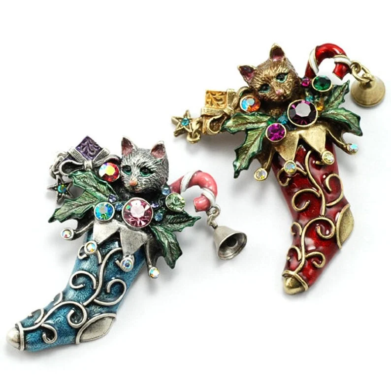 Christmas cat vintage cute brooch
