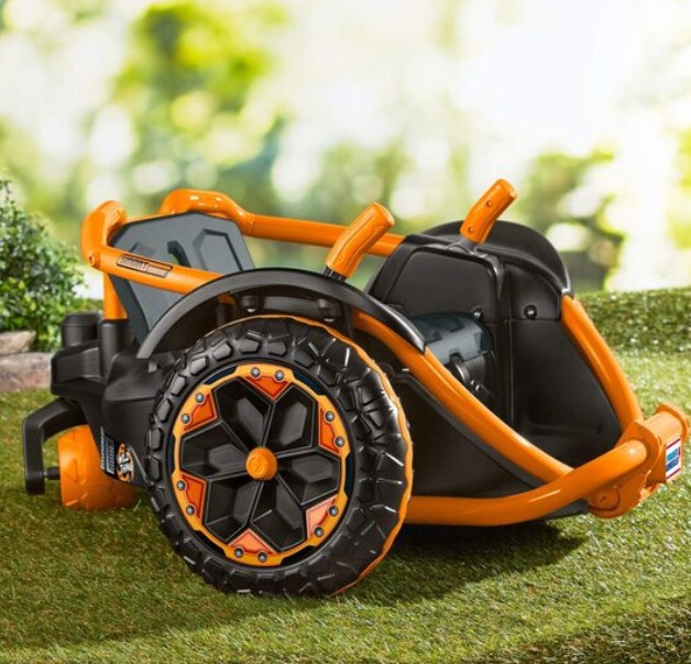 360 Spinning Ride-On Vehicle (Limit two per order)