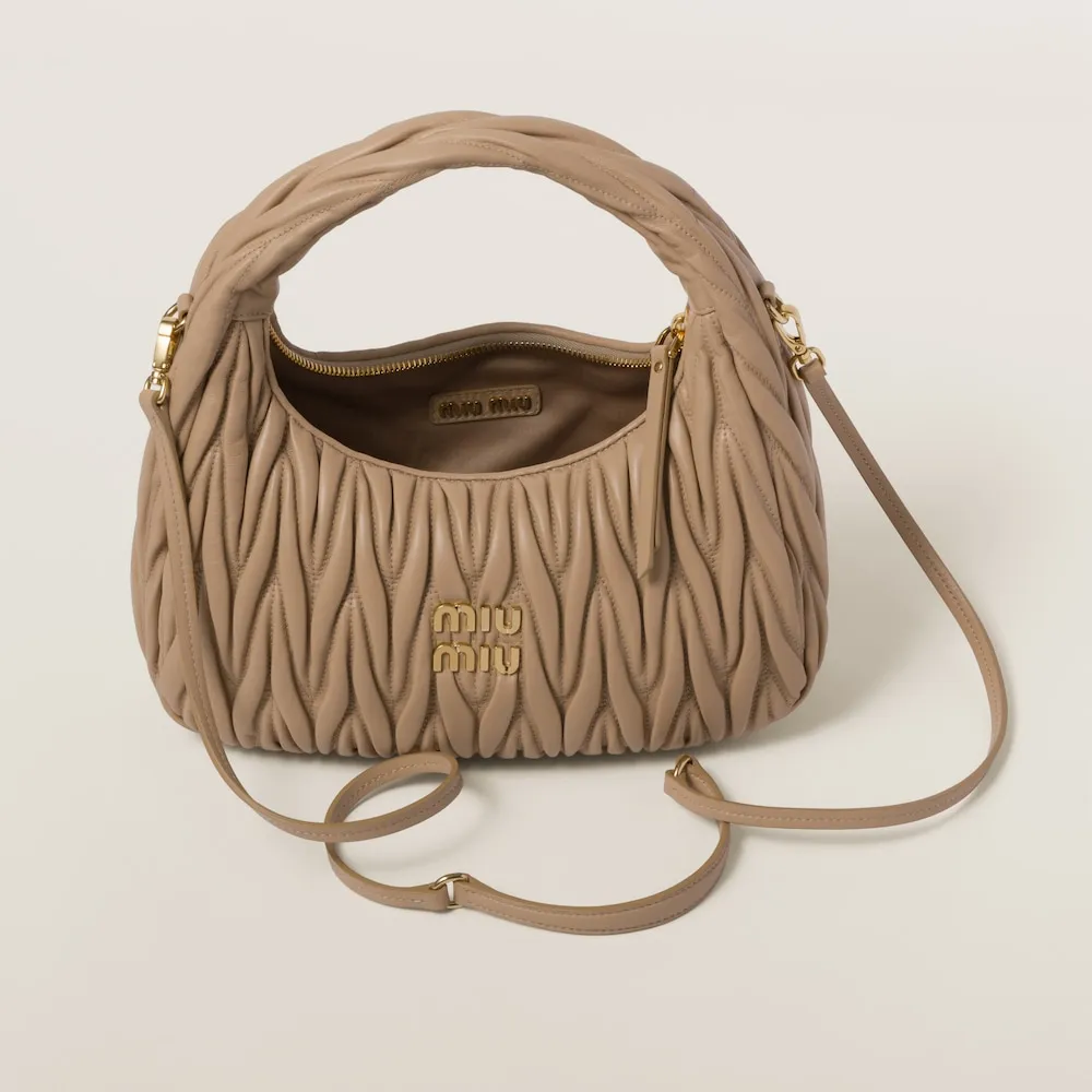 Wander matelassé nappa leather hobo bag 18cm