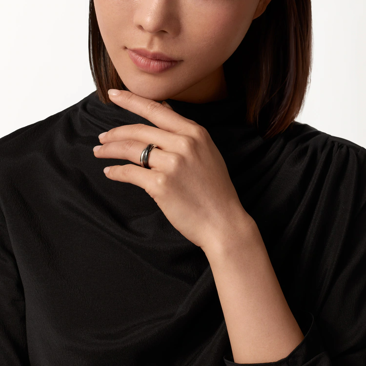 CLASSIC TRINITY RING IN CERAMIC