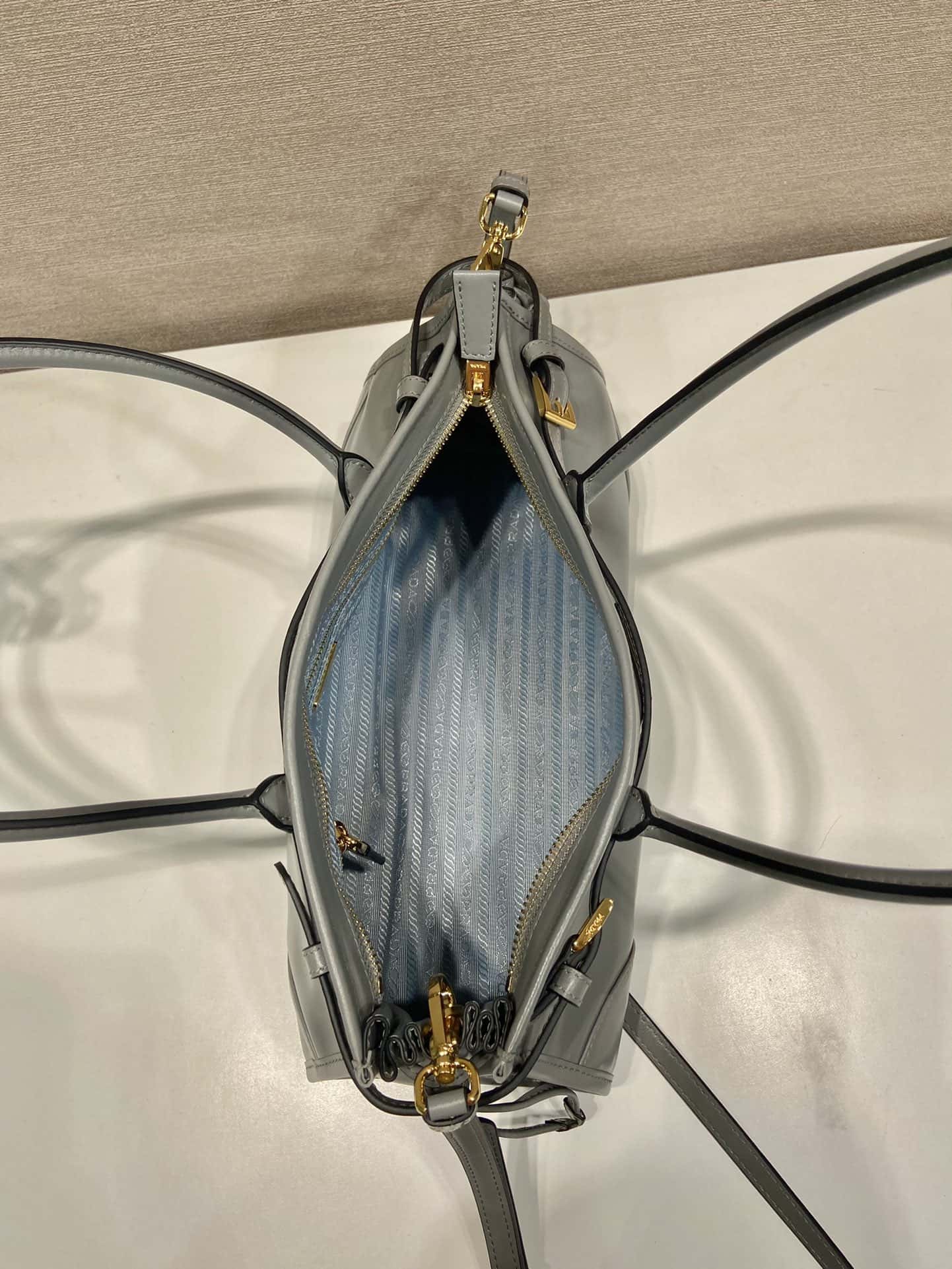 PRADA LusSolf Burnished