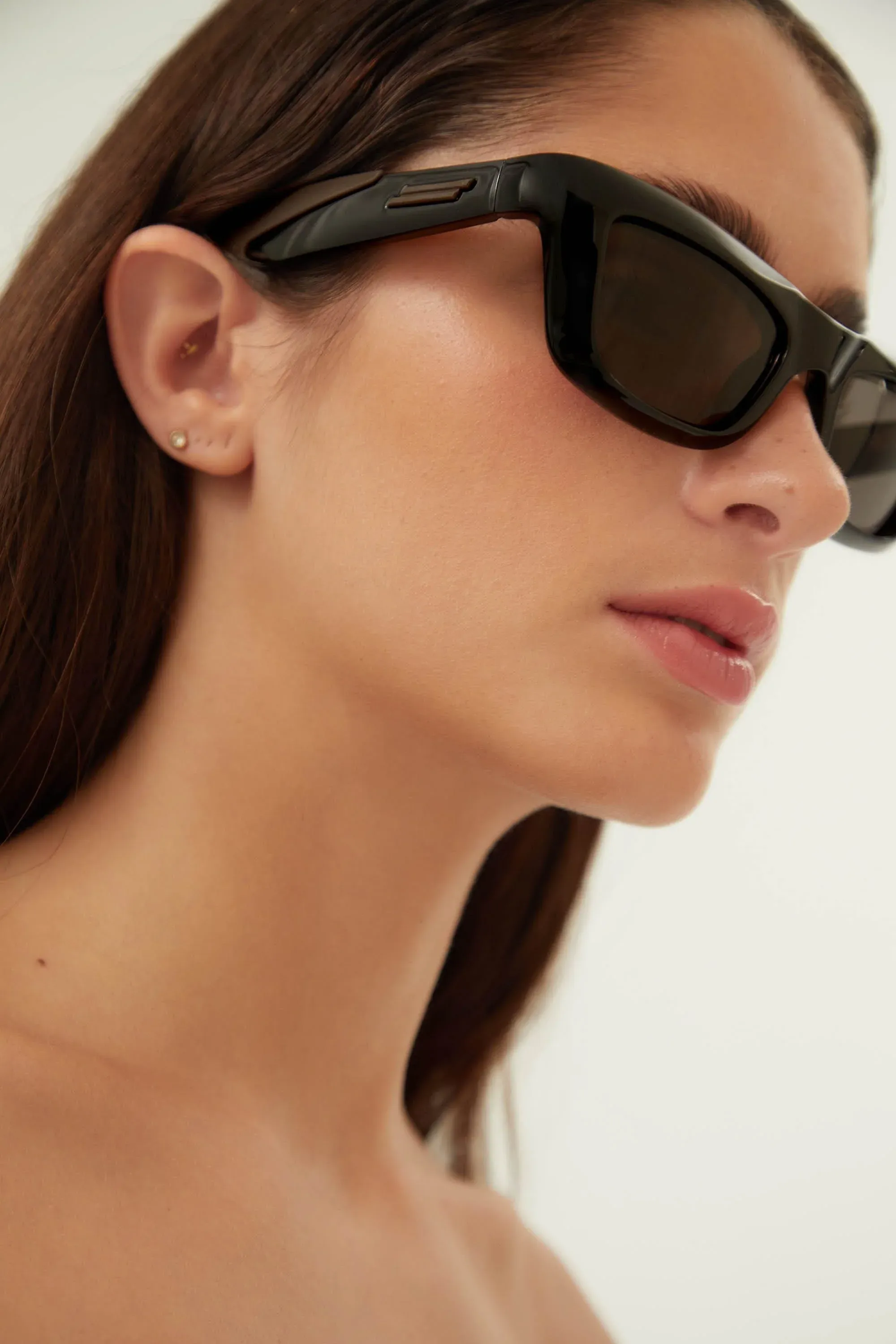 Bottega Veneta wrap squared black sunglasses
