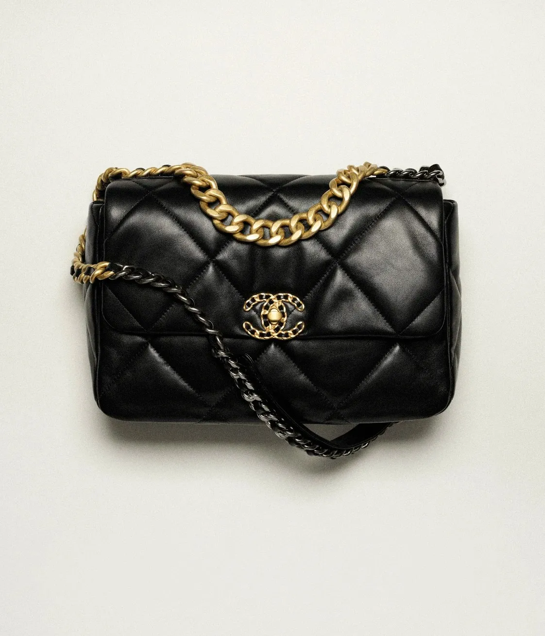CHANEL 19 LARGE HANDBAG