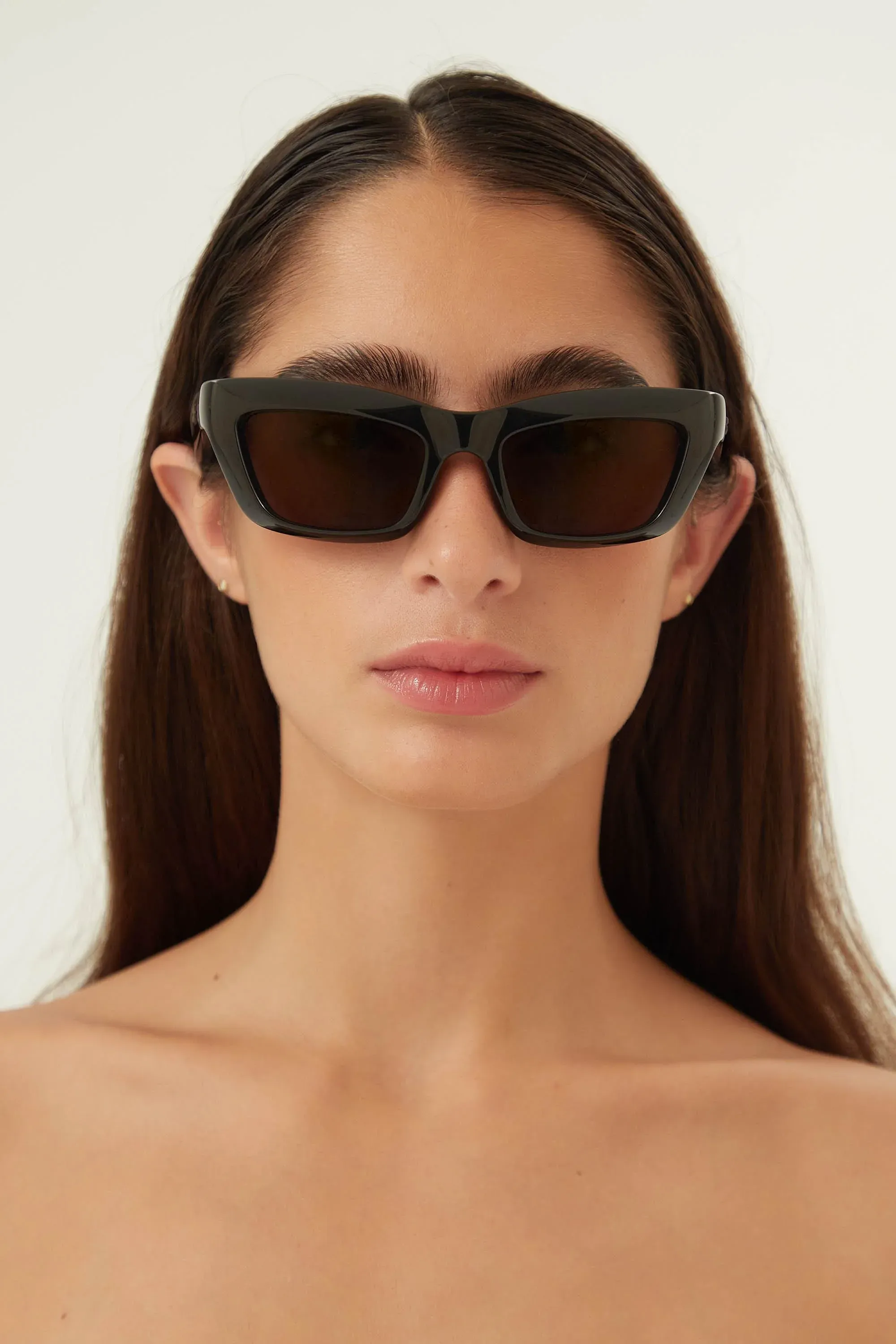 Bottega Veneta wrap squared black sunglasses