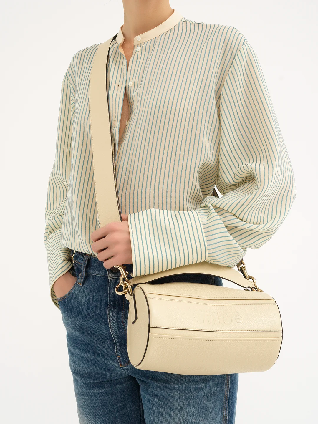 WOODY TUBE SHOULDER BAG IN GRAINED LEATHER