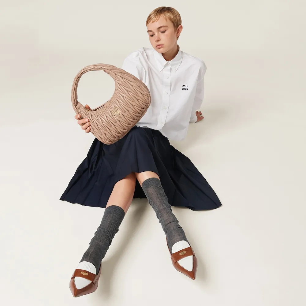 Wander matelassé nappa leather hobo bag 24cm