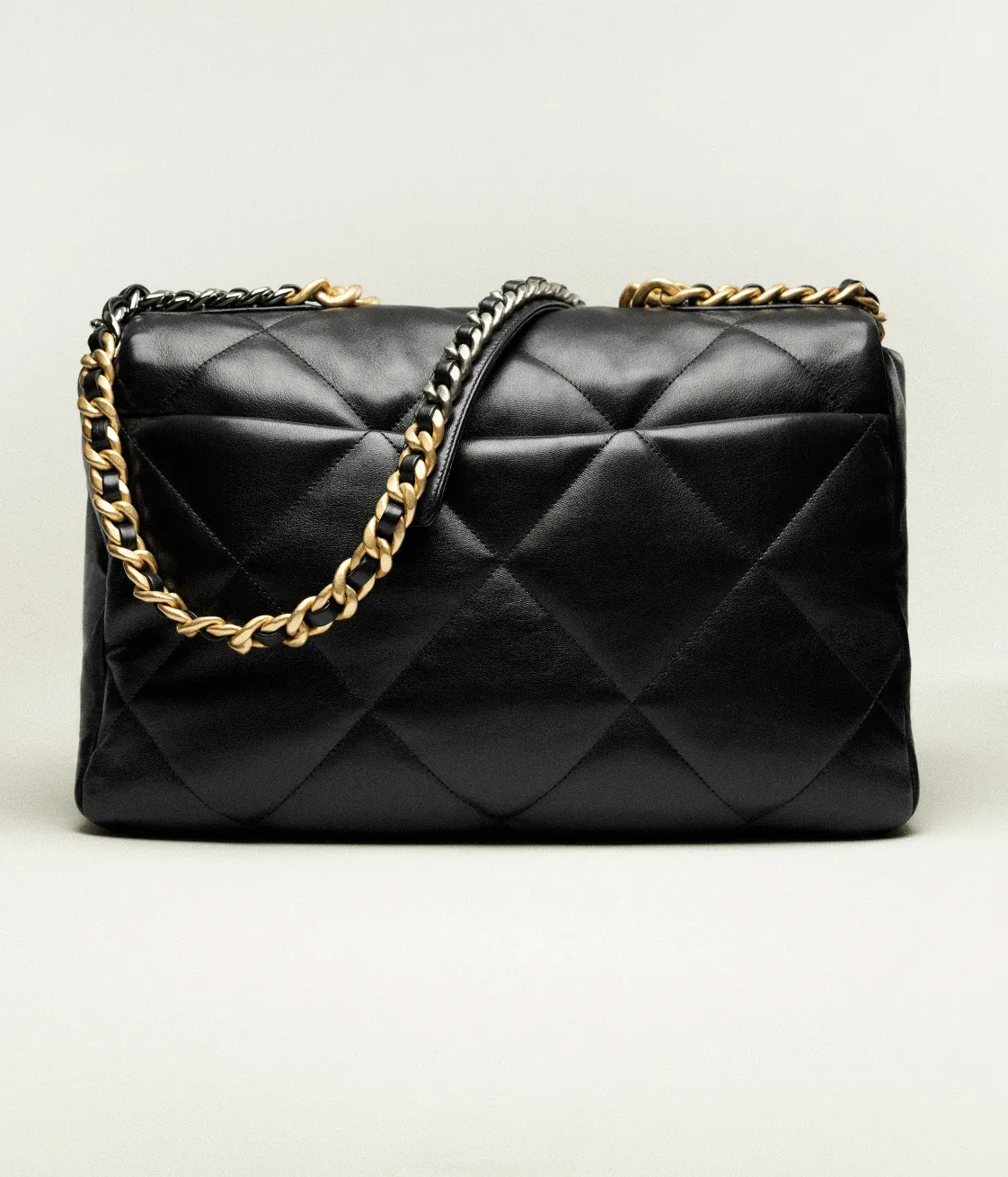 CHANEL 19 LARGE HANDBAG