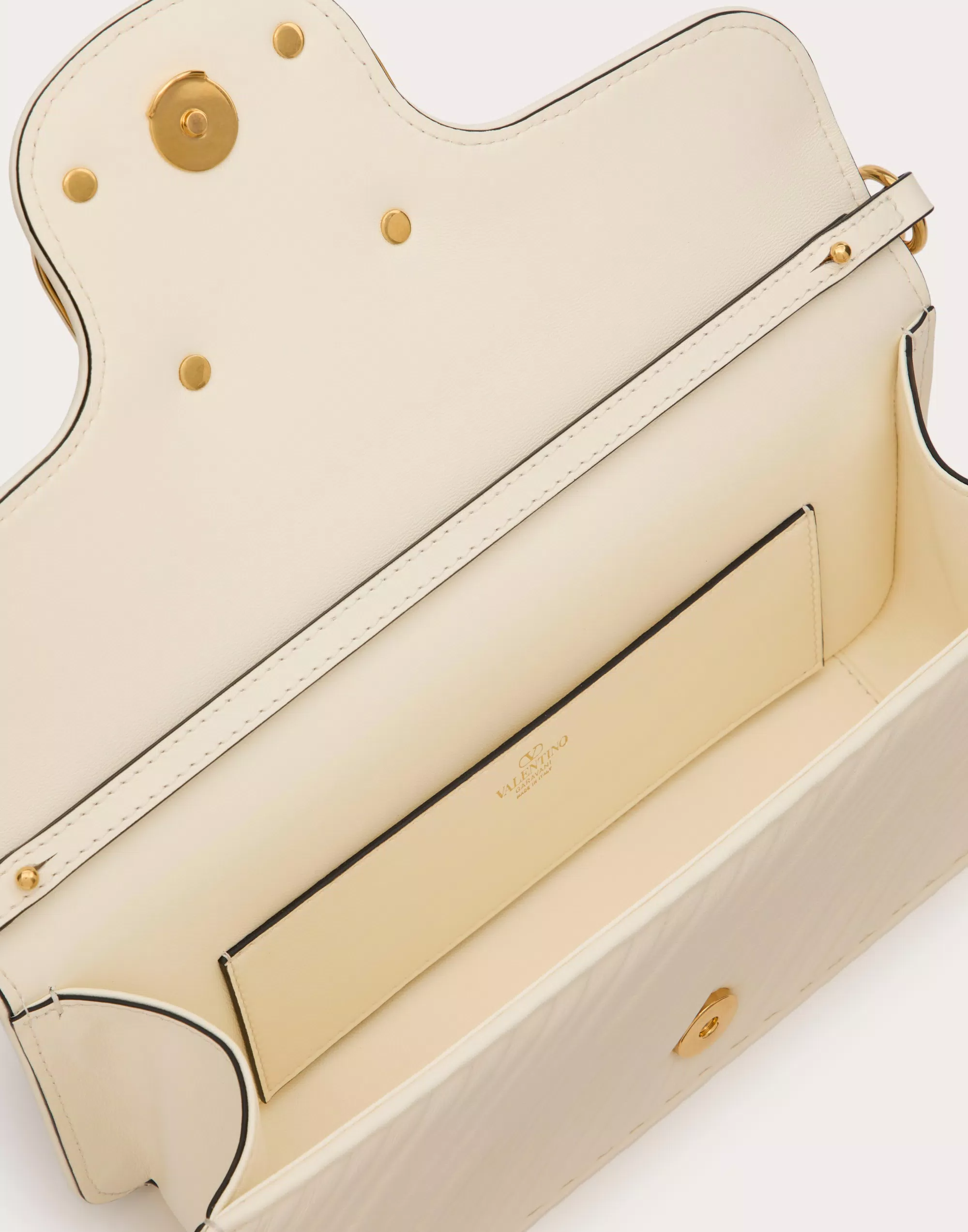 VALENTINO GARAVANI LOCÒ SHOULDER BAG IN PLEATED NAPPA