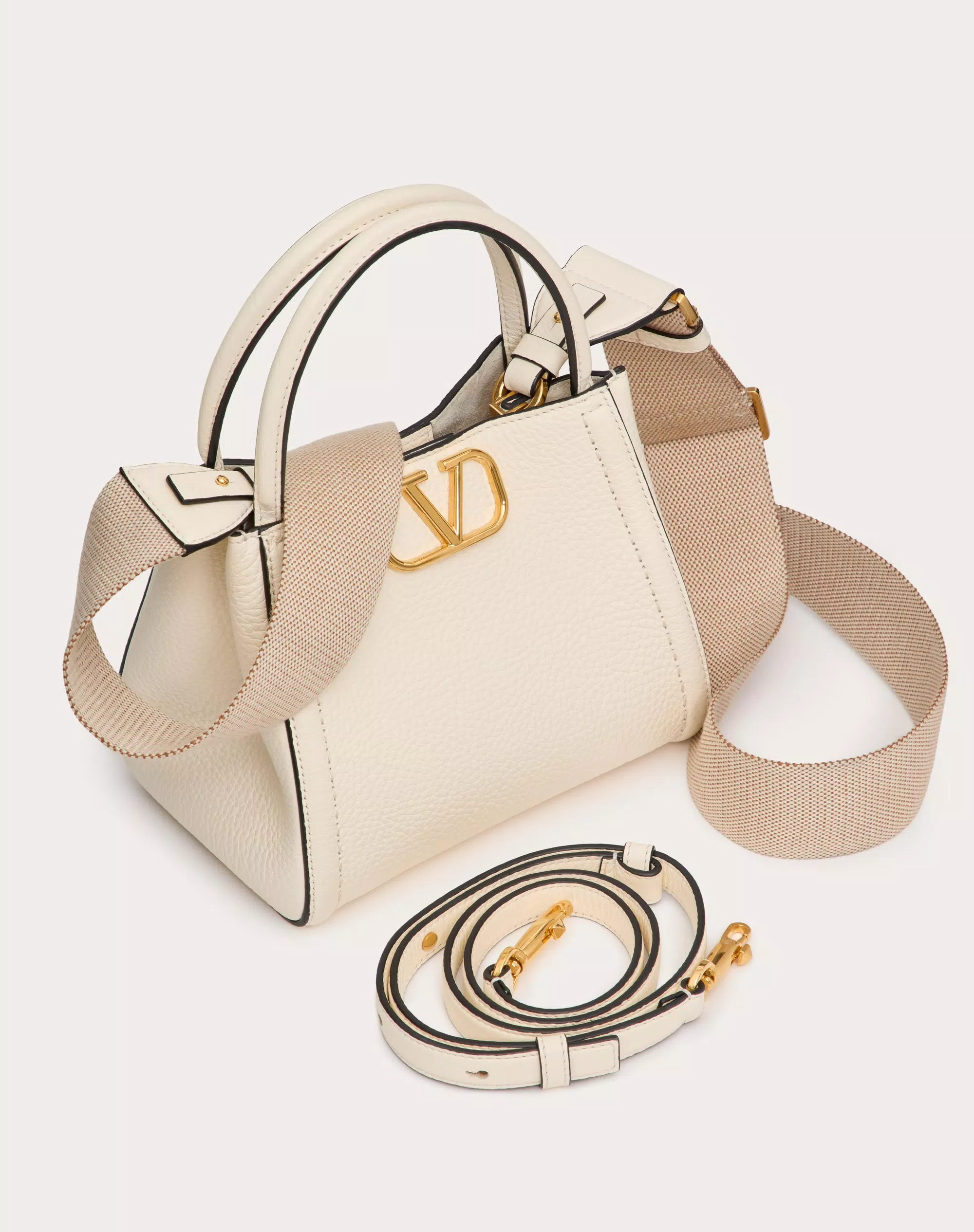 VALENTINO GARAVANI ALLTIME SMALL HANDBAG IN GRAINY CALFSKIN