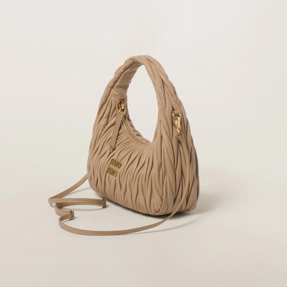 Wander matelassé nappa leather hobo bag 18cm