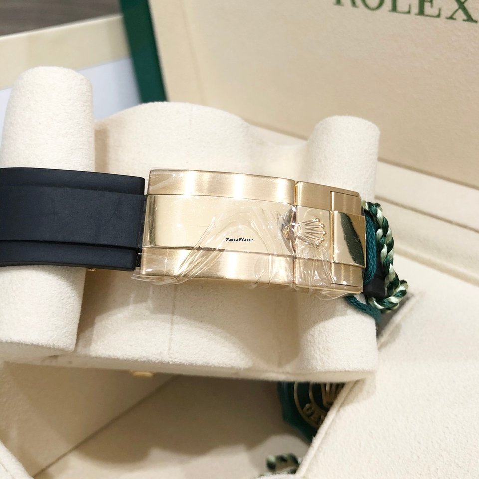 116518 Yellow Gold Cosmograph Daytona 40mm Black Paul Newman Index Dial Black Oysterflex