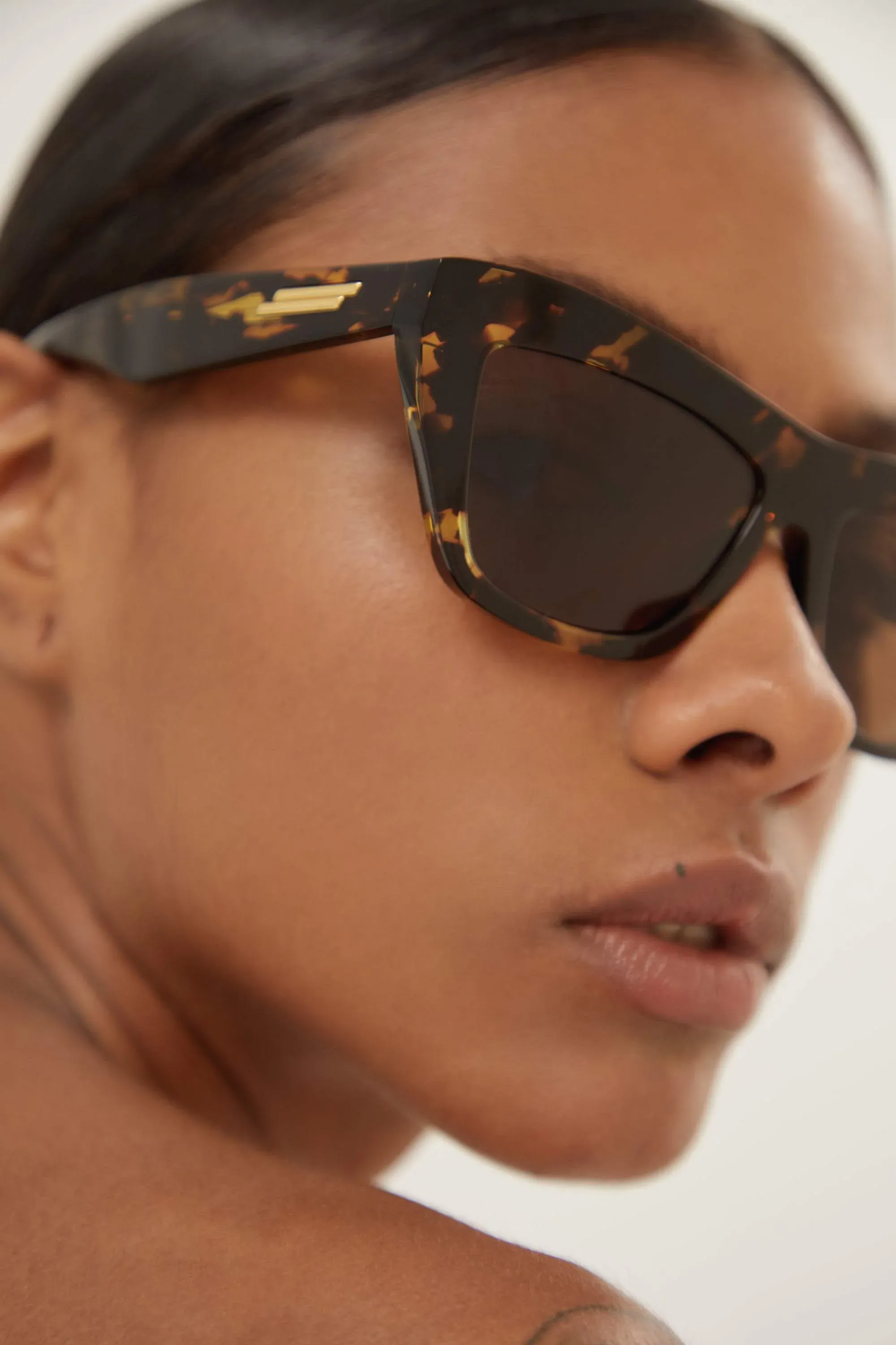 Bottega Veneta squared cat eye havana sunglasses