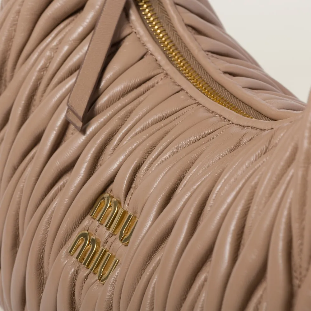 Wander matelassé nappa leather hobo bag 24cm