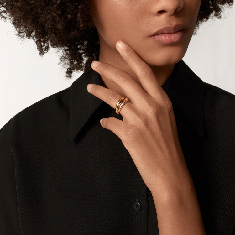 CLASSIC TRINITY RING