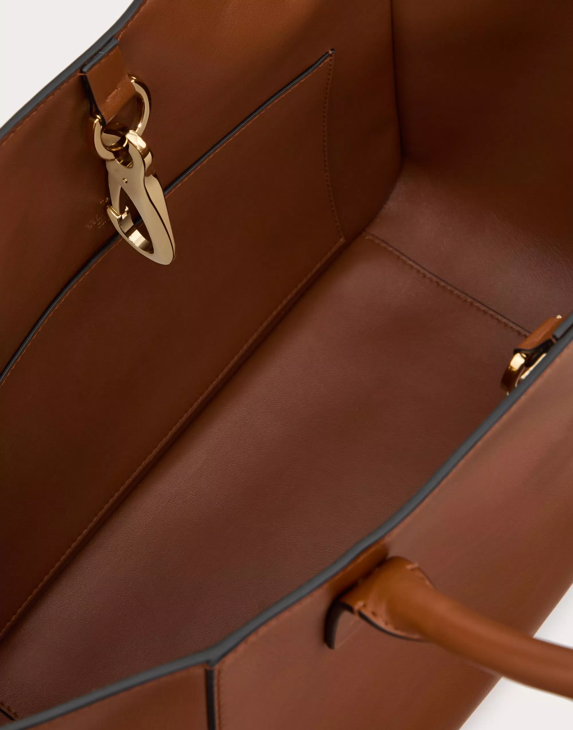 VLOGO SIDE SHOPPING BAG IN NAPPA CALFSKIN